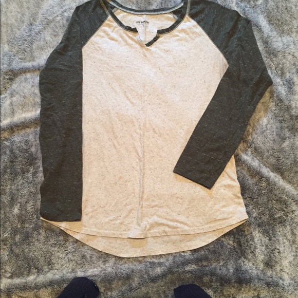 Long sleeve t-shirt - Picture 3 of 5